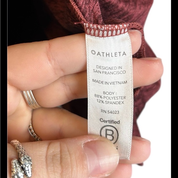Athleta Uptempo Cropped Long Sleeve Burgundy Hoodie Size XS - Picture 6 of 6